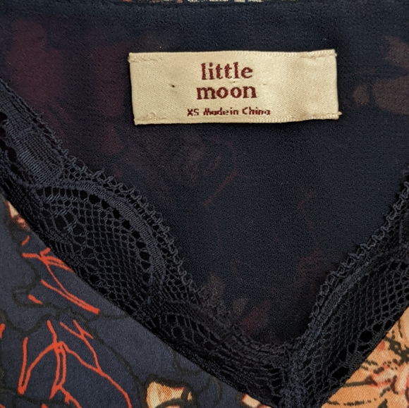 Aritzia Blue Camisole (XS) - Picture 3 of 4